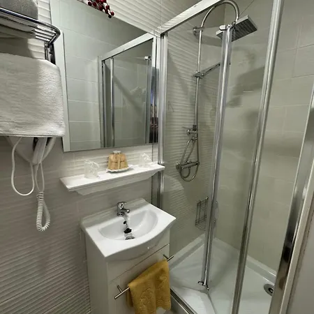 Casa Reino & Camino 3*